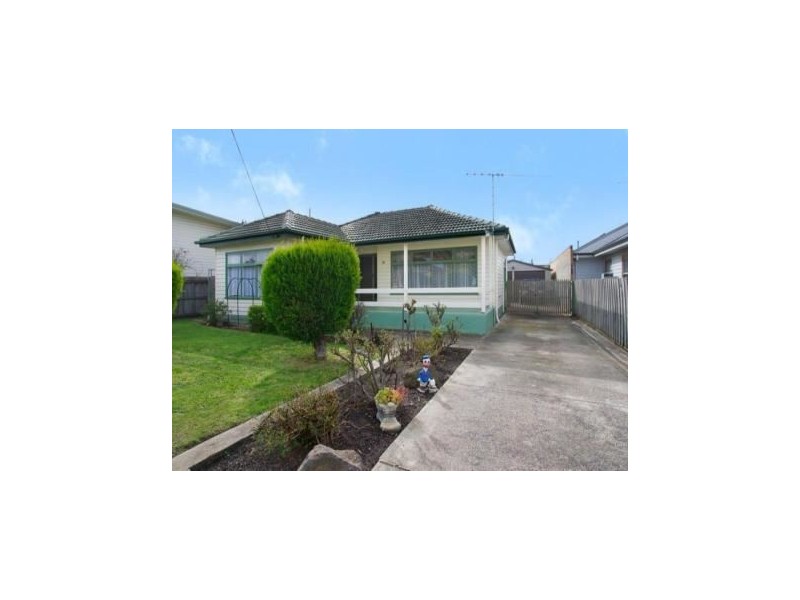 28 Deakin Street, Bell Park VIC 3215