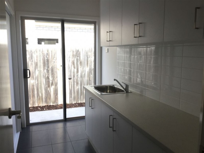 3/4 Blyth Street, Bell Park VIC 3215