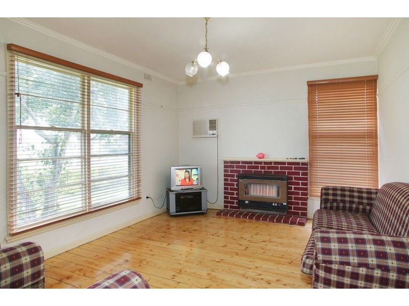 37 Spruhan Avenue, Norlane VIC 3214