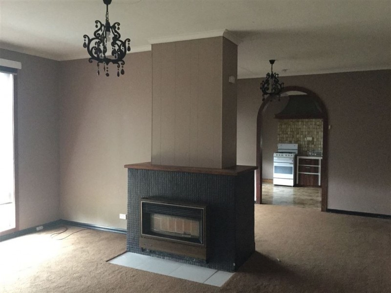 10 Orchid Street, Norlane VIC 3214