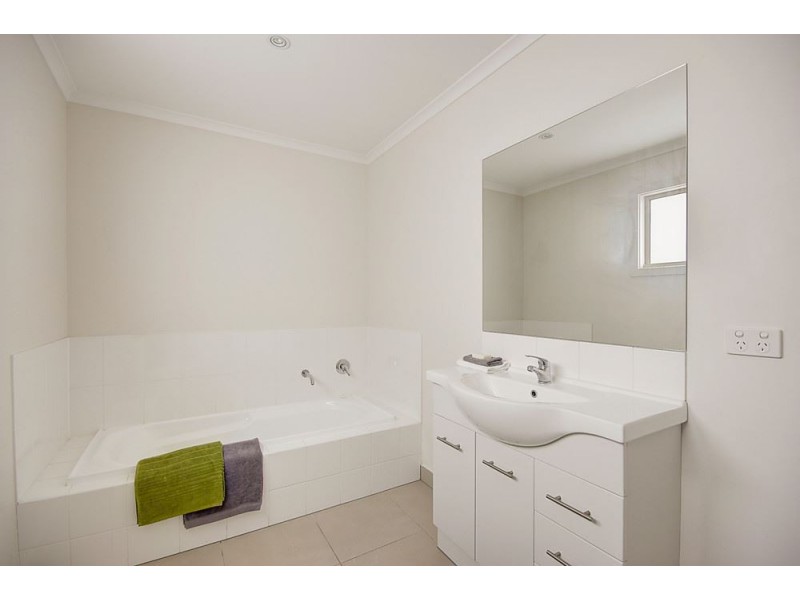 3/55 Melbourne Road, Drumcondra VIC 3215