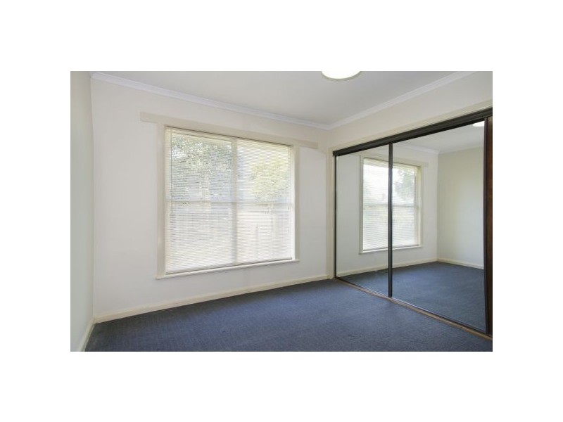 45 Swallow Crescent, Norlane VIC 3214