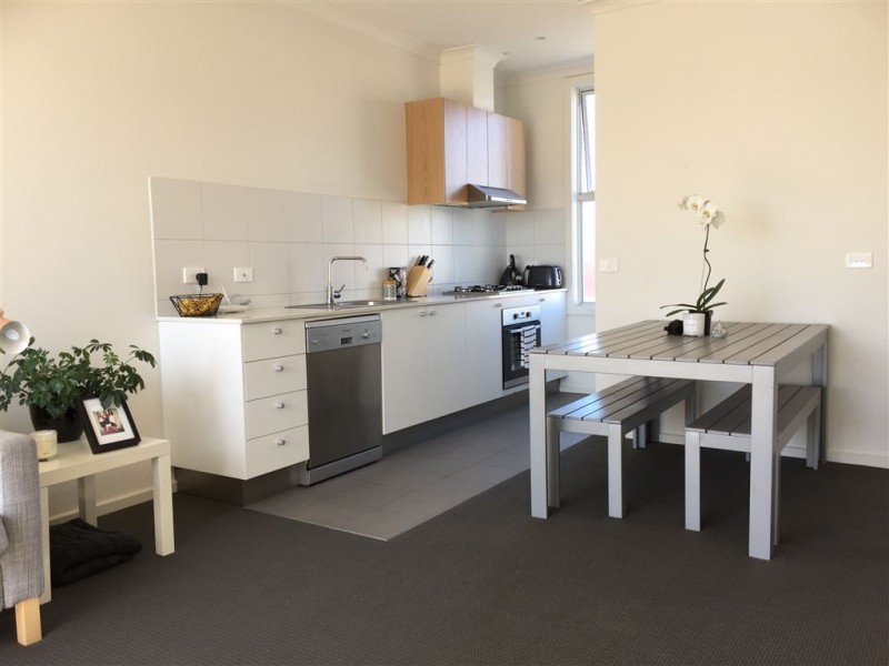 8/54 Percy Street, Newtown VIC 3220