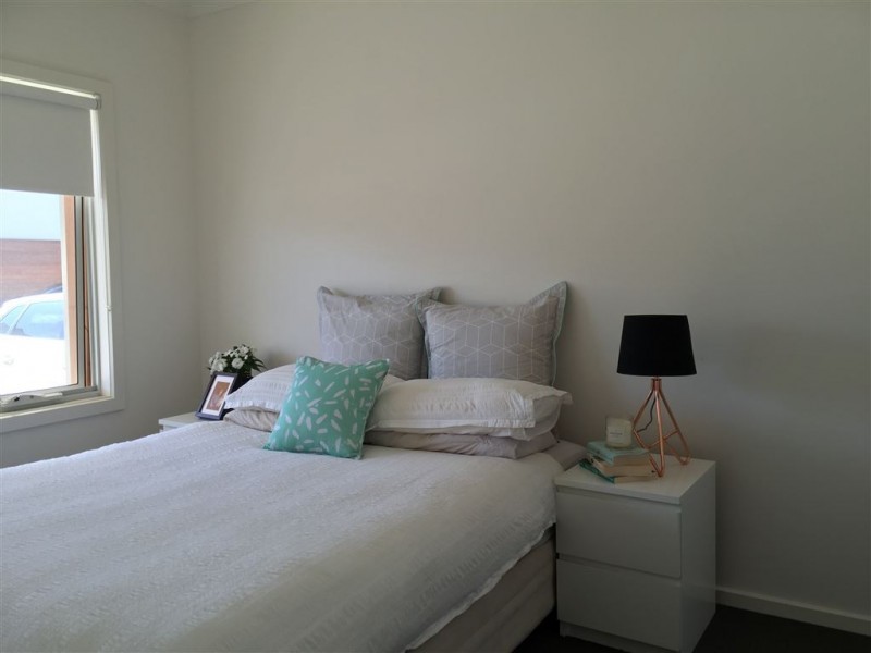 8/54 Percy Street, Newtown VIC 3220