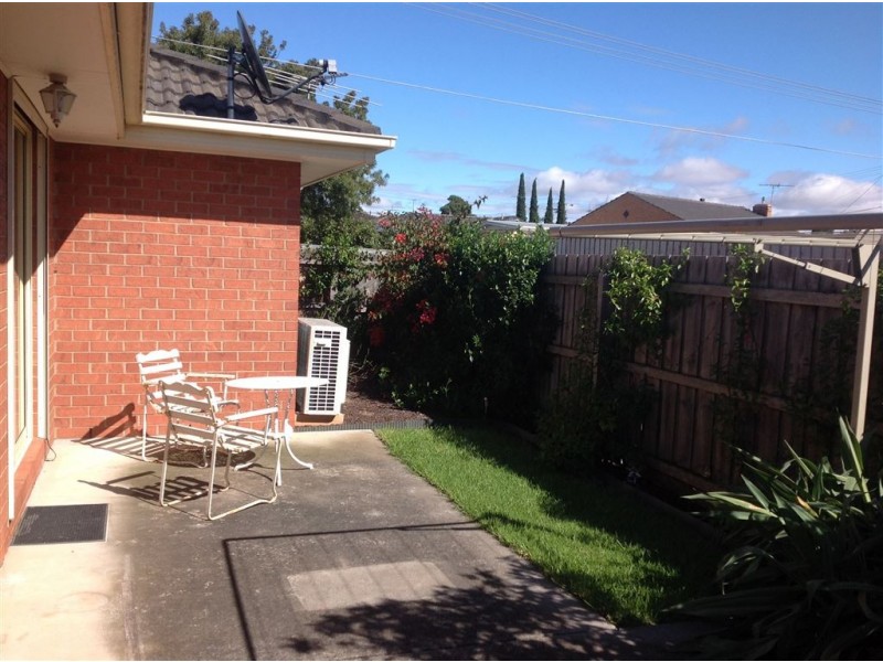 1/14 Almana Street, Bell Park VIC 3215