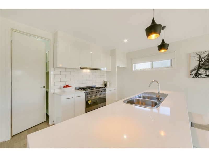 A/21 Norwood Street, Herne Hill VIC 3218
