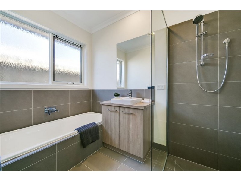 A/21 Norwood Street, Herne Hill VIC 3218