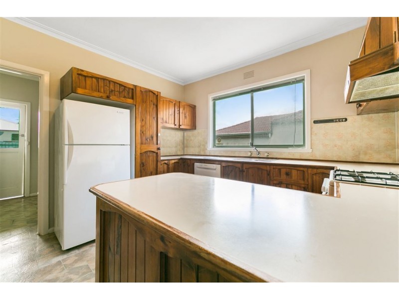 1 Kanooka Drive, Corio VIC 3214
