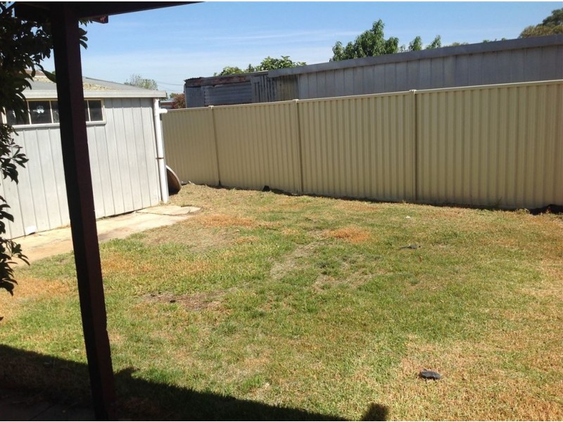 15 English Court, Corio VIC 3214