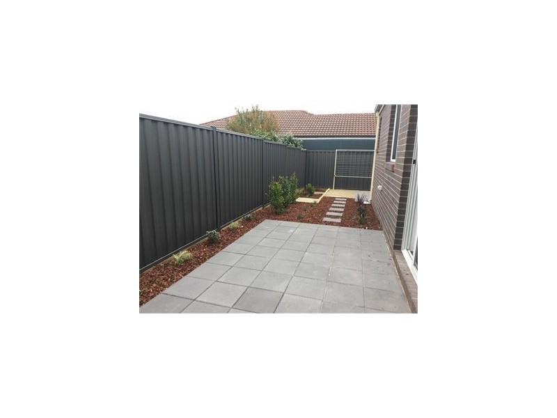 1B Wilkins Close, Corio VIC 3214