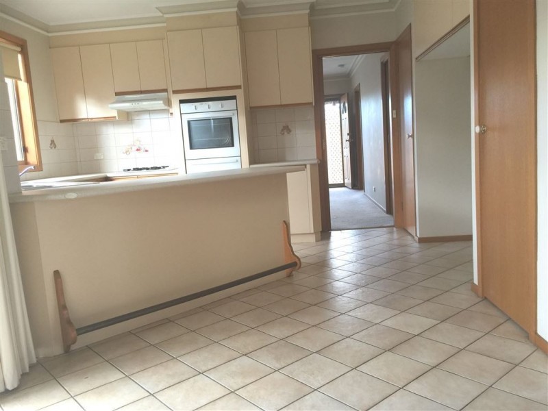 2/14 Synnott Street, Hamlyn Heights VIC 3215