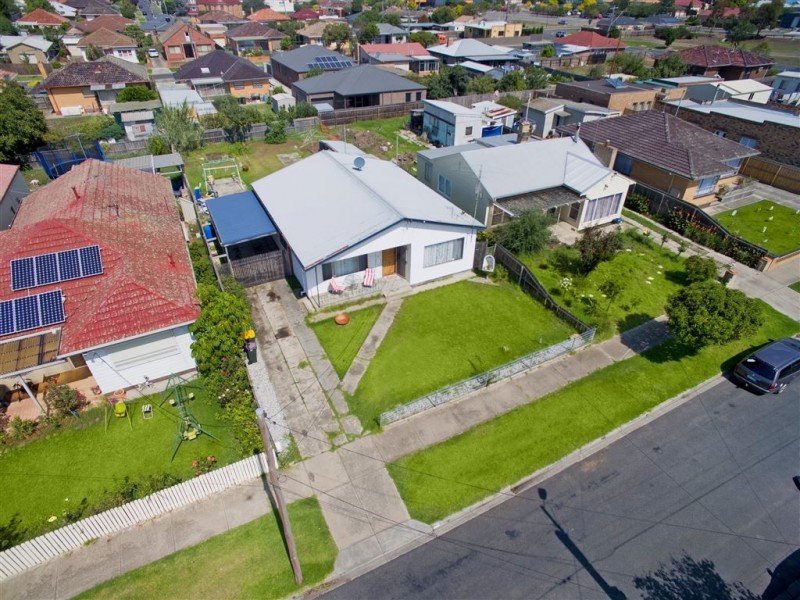 37 Yaraan Street, Bell Park VIC 3215