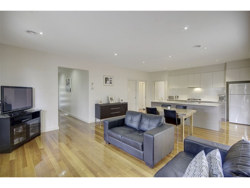 2/31 Jabone Terrace, Bell Park VIC 3215