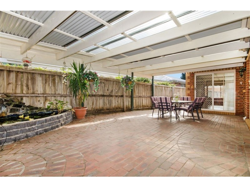 12 Rowe Street, Hamlyn Heights VIC 3215