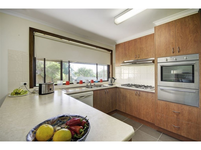 14 Curtin Street, Bell Park VIC 3215