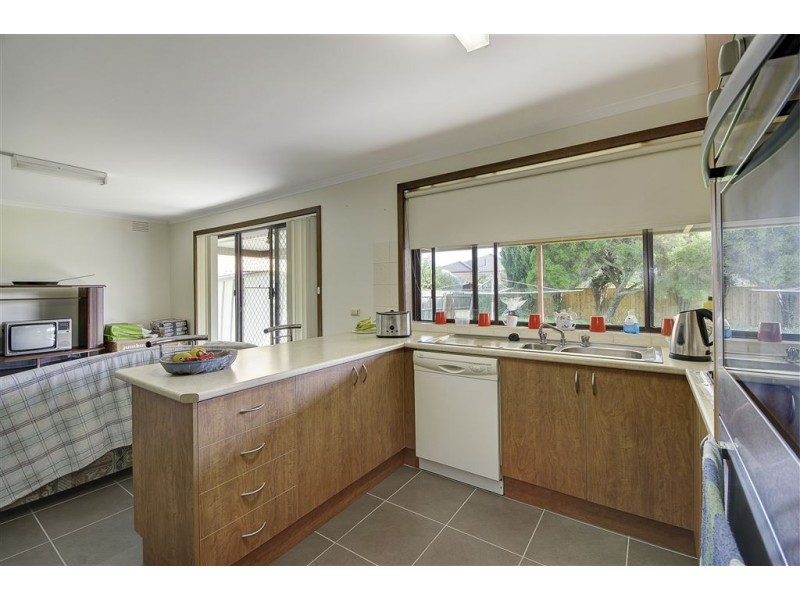 14 Curtin Street, Bell Park VIC 3215