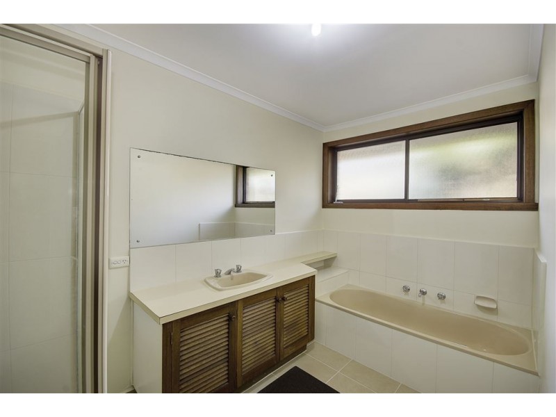 14 Curtin Street, Bell Park VIC 3215