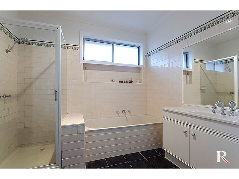 70 Cloverdale Drive, Corio VIC 3214