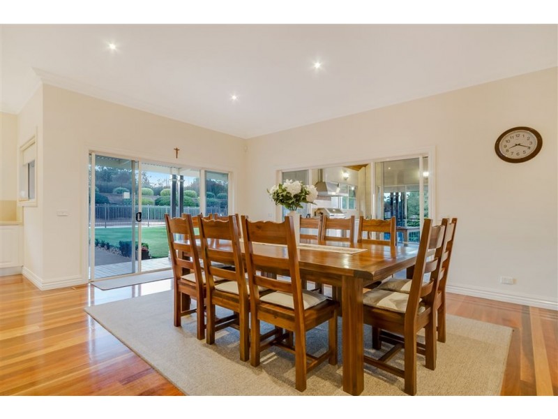 40 Eva Place, Lovely Banks VIC 3221