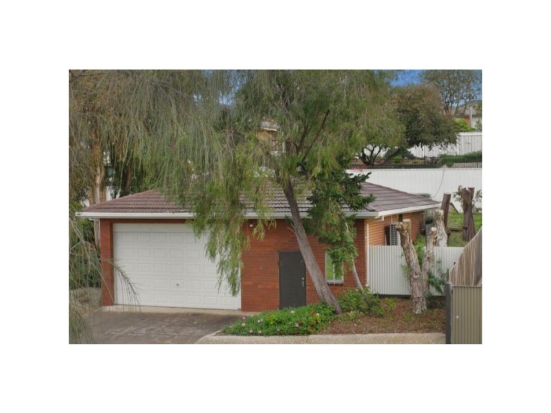 70 Newton Avenue, Bell Post Hill VIC 3215