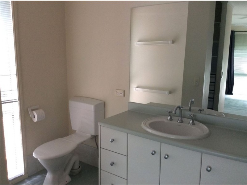 7 Woodvale Court, Bell Park VIC 3215