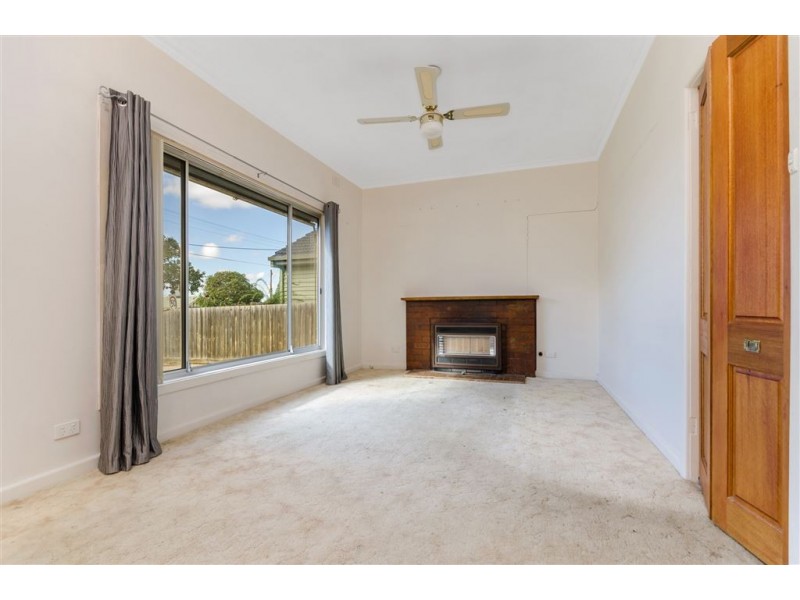 110 Vines Road, Hamlyn Heights VIC 3215