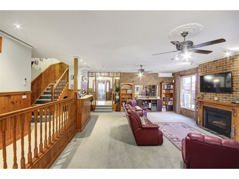 9 Schofield Court, Bell Post Hill VIC 3215