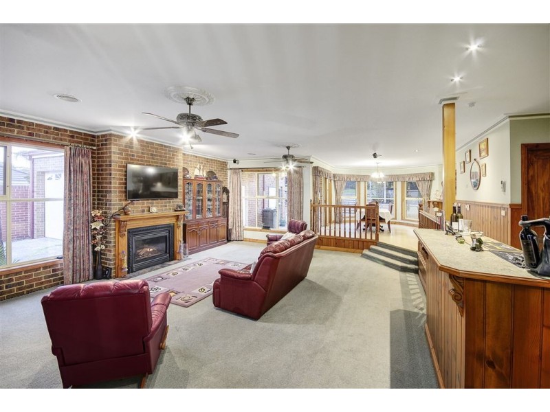 9 Schofield Court, Bell Post Hill VIC 3215