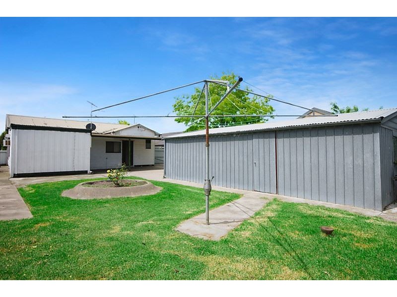 33 Tennyson Street, Norlane VIC 3214