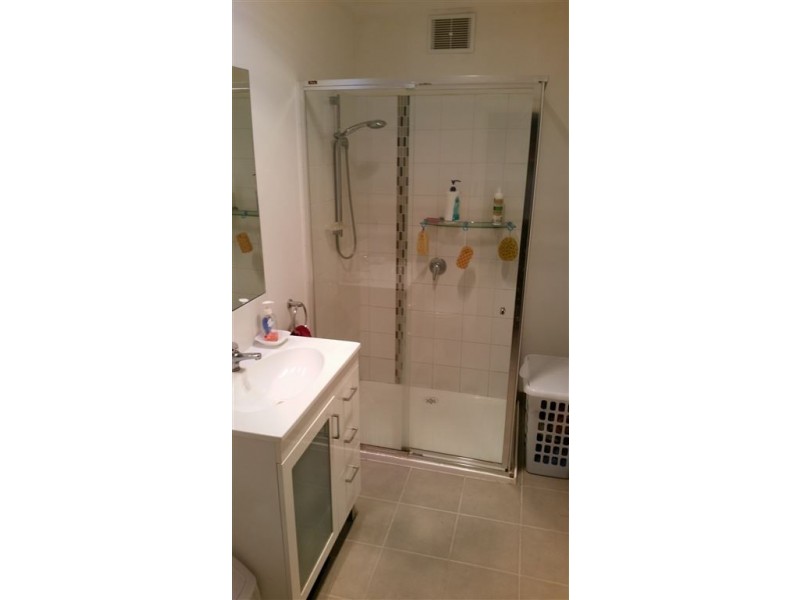 5 Dearborn Parade, Corio VIC 3214