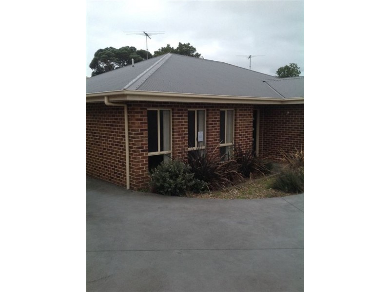 2/46 Torquay Road, Belmont VIC 3216