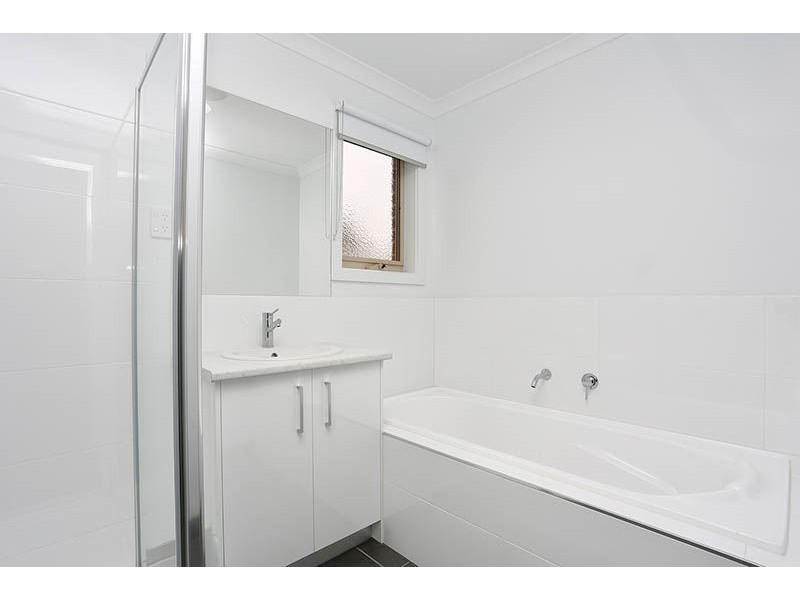 3/6 Darcy Street, Lara VIC 3212