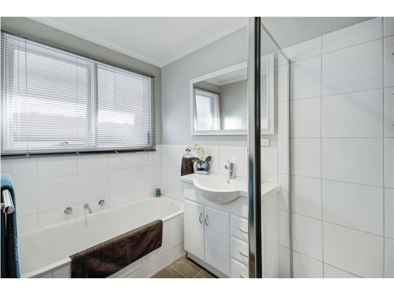 15 Glendye Court, Corio VIC 3214