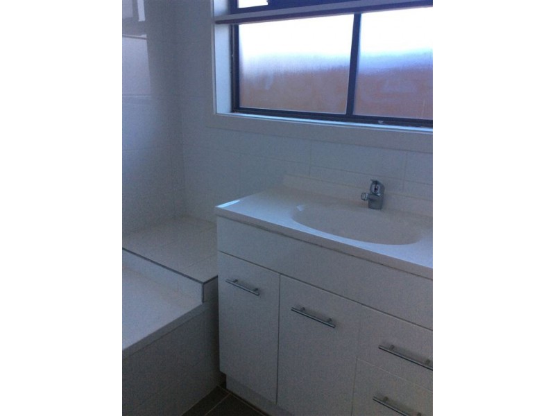 1/85 Plume Street, Norlane VIC 3214