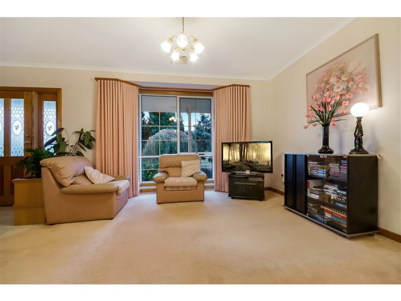 14 Rowe Street, Hamlyn Heights VIC 3215