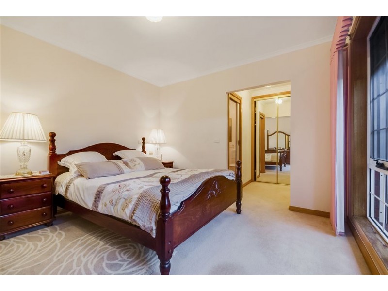 14 Rowe Street, Hamlyn Heights VIC 3215