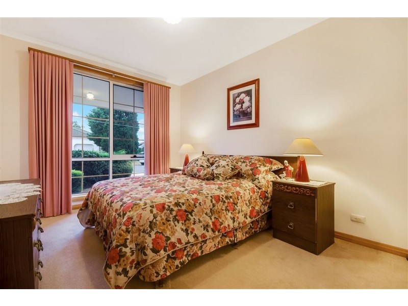 14 Rowe Street, Hamlyn Heights VIC 3215