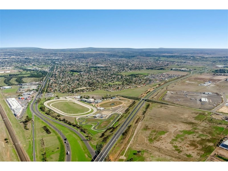 55 Broderick Road, Corio VIC 3214