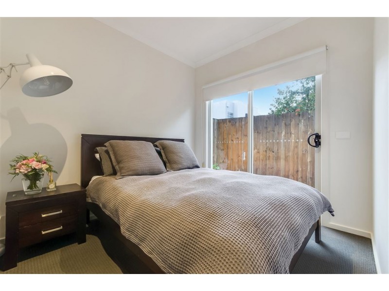 17/54 Percy Street, Newtown VIC 3220