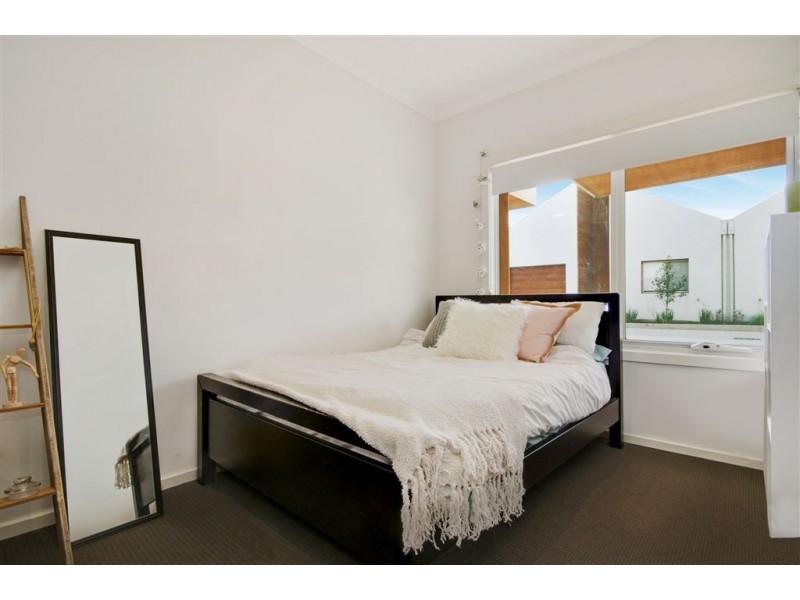 18/54 Percy Street, Newtown VIC 3220