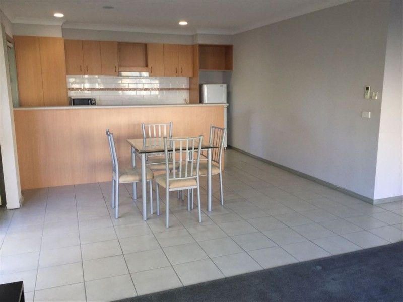 4/10 Bosanquet Court, Newtown VIC 3220