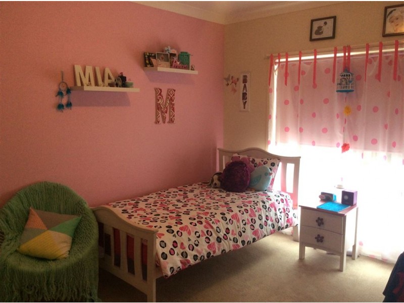 10 Prestige Avenue, Bell Park VIC 3215