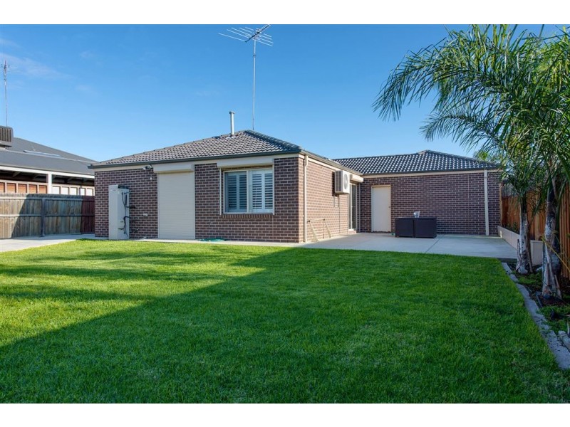 9 Geraghty Court, Lovely Banks VIC 3221