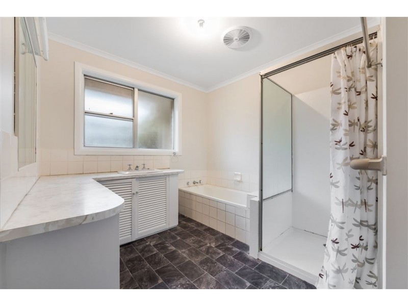 101 Rennie Street, Lara VIC 3212