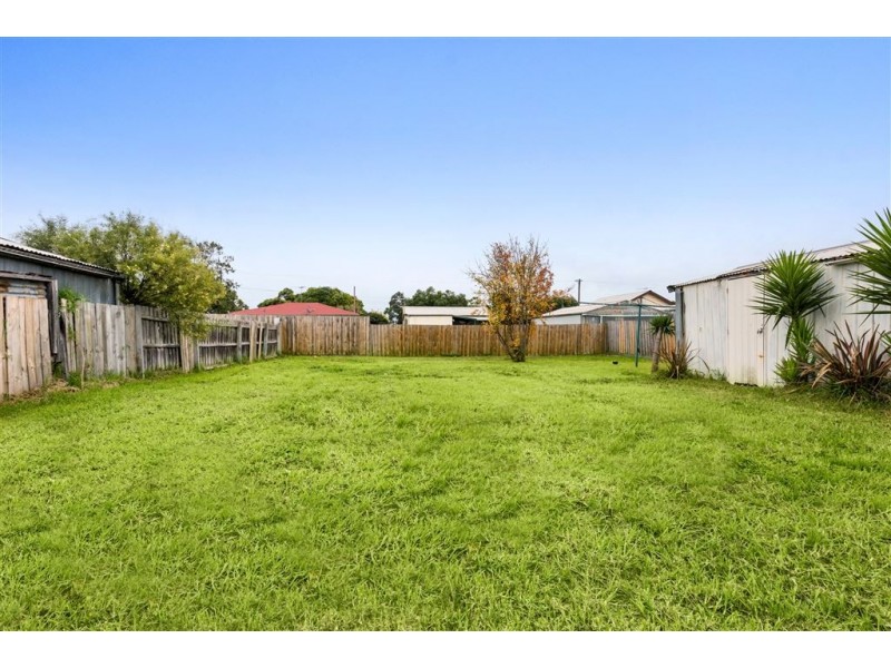 11 Watsonia Grove, Norlane VIC 3214