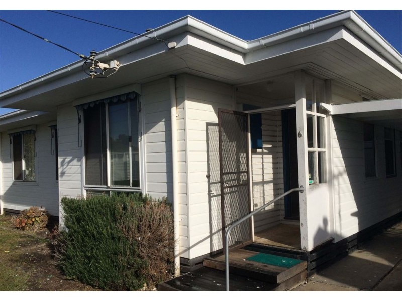 6 Kestrel Court, Norlane VIC 3214