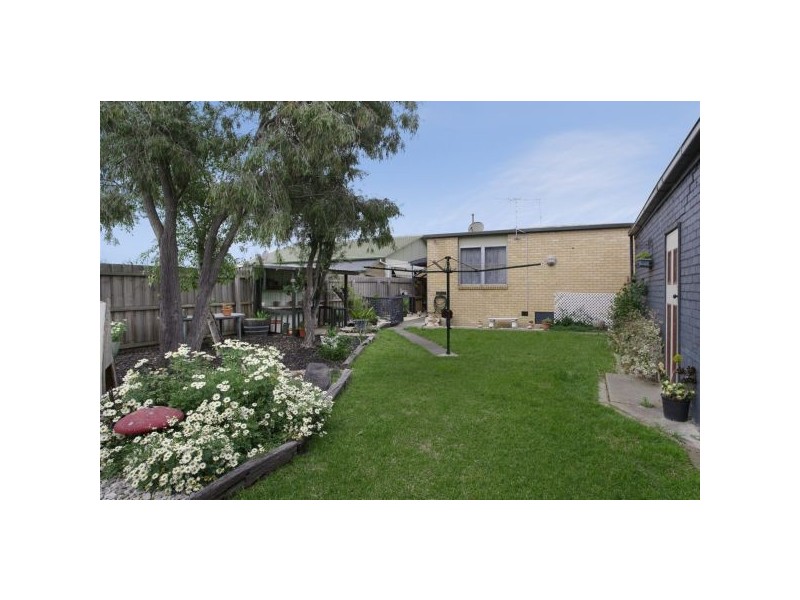 12 Georgia Grove, Corio VIC 3214