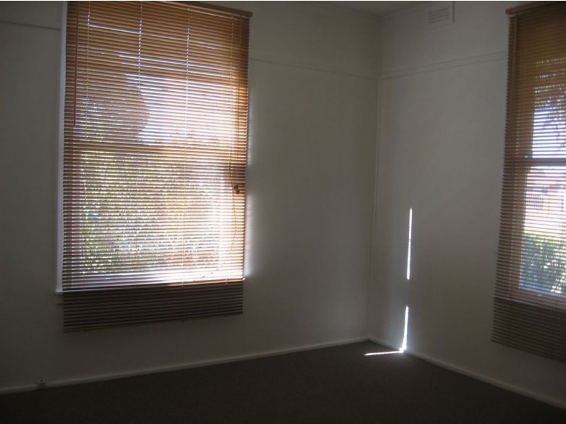 8 Kalinga Street, Norlane VIC 3214