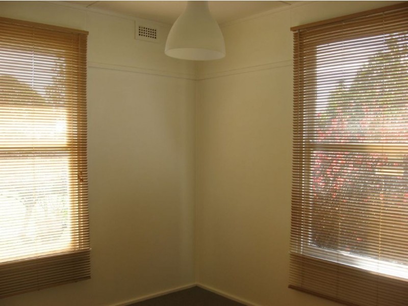 8 Kalinga Street, Norlane VIC 3214