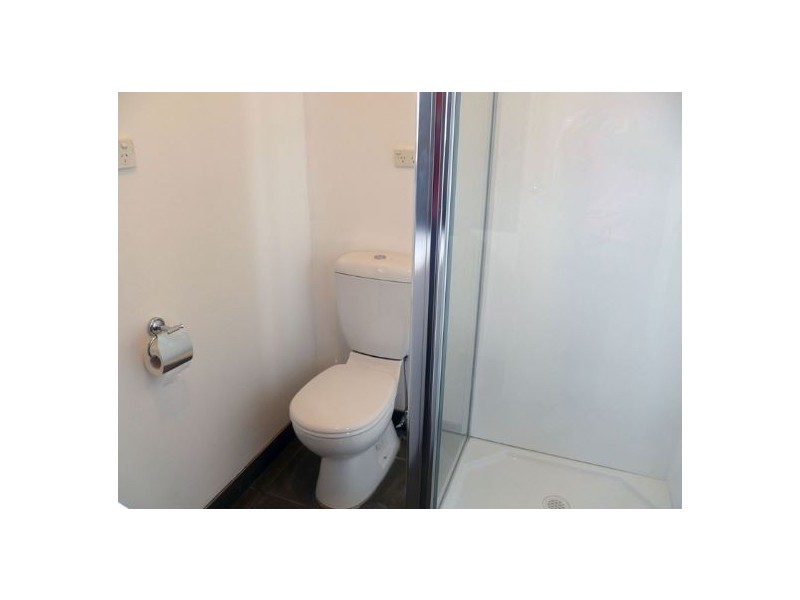 1/4 Kerr Street, North Geelong VIC 3215